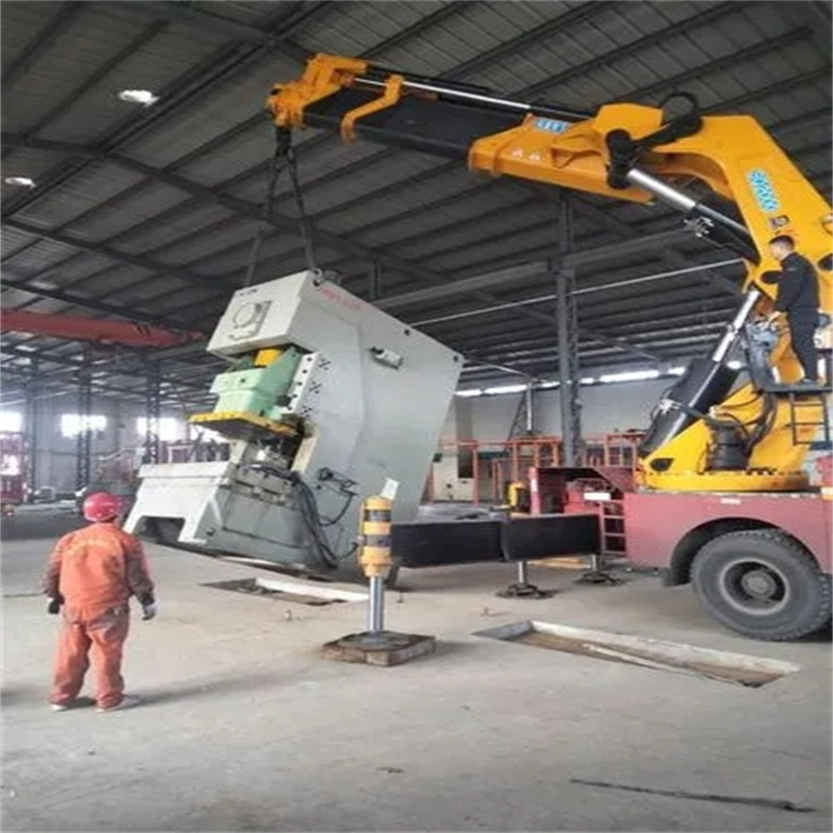 邢台80吨折臂吊车出租附近电话